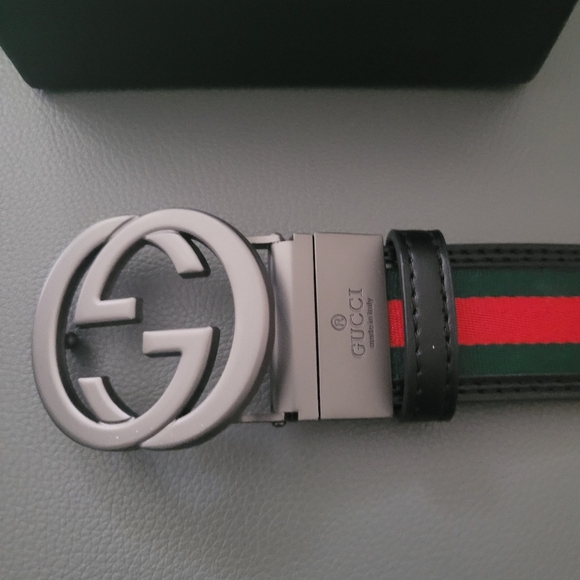 Authentic Gucci Web Accent Belt - Picture 4 of 5